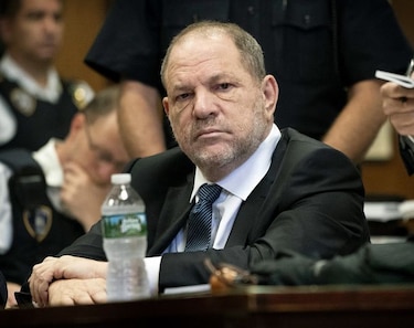 Nueva York anula uno de los cargos contra Harvey Weinstein