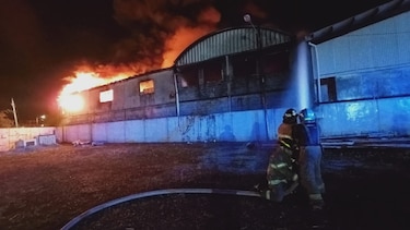 Bomberos necesitaron cerca de seis horas para controlar incendio en Río Abajo