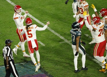 Los Chiefs conquistan de remontada el Super Bowl ante los Eagles