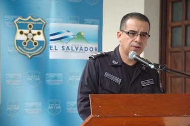 El Salvador lanza campaña para capturar a 100 líderes pandilleros