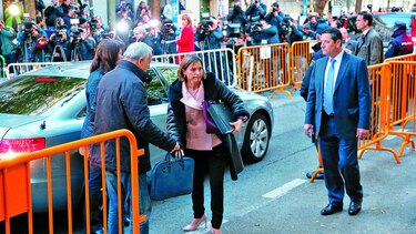 Libre bajo fianza, presidenta del Parlamento catalán
