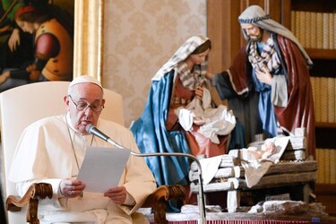 El papa Francisco establece que todo bien comprado por la Curia es de la Santa Sede