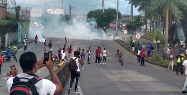 Saqueos y disturbios en principal puerto del pacífico de Colombia