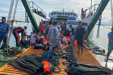 Siete muertos por incendio en ferry en Filipinas