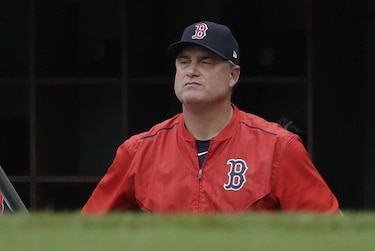 Medias Rojas despiden al mánager John Farrell