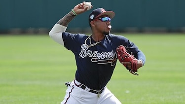El panameño Johan Camargo destaca, pero los Bravos pierden
