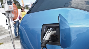 Largo camino hacia  los  autos eléctricos