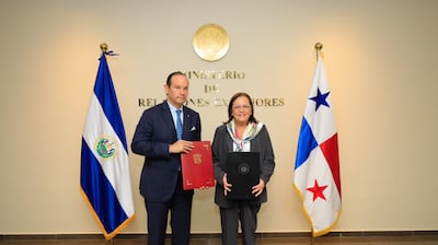 Panamá y El Salvador sellan alianza para crear un eje económico y logístico regional