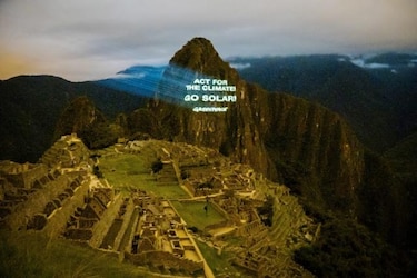 Greenpeace pide 'salvar el clima' desde Machu Picchu