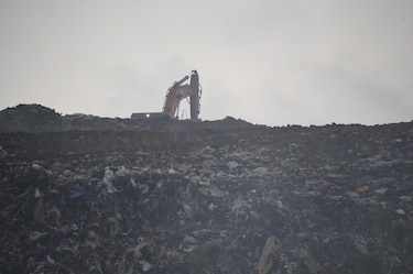 El aire contaminado por los incendios en cerro Patacón ahoga la ciudad de Panamá