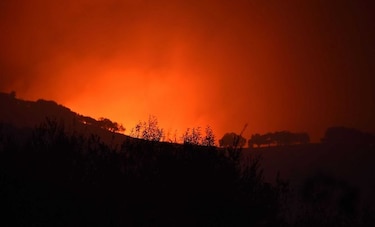 Cuarto día de incendios fuera de control en California