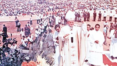 Todo empezó en 1984, en ciudad del Vaticano, con Juan Pablo II