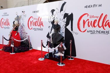 ‘Cruella’, el duelo entre Emma Stone y Emma Thompson para un Disney con visos punk