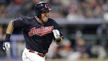 Astros oficializan firma del jardinero Michael Brantley