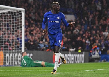 Atlético se lleva un punto de Roma; Chelsea arrolla