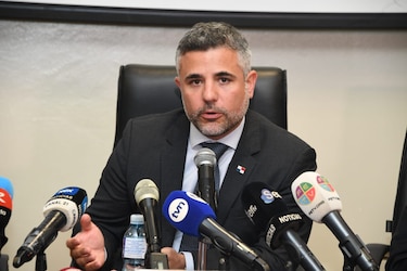 Ministro Sabonge sobre denuncia en caso del hospital modular: ‘Daré debida respuesta’