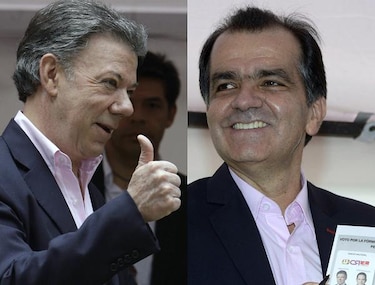 Cierran centros de votación en Colombia tras jornada electoral muy disputada