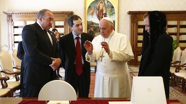 El Papa publica la bula de convocatoria del Año Santo de la misericordia