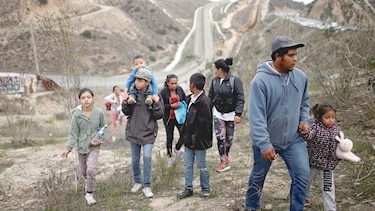 México y EU invierten $35 mil millones para frenar migración