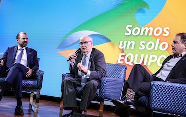 Mercantil Banco concluye compra de Capital Bank