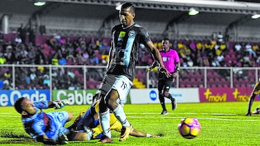 La maldición del líder acecha al Tauro FC
