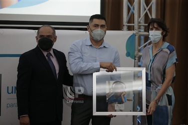 Unicef y Celap entregan premios de periodismo sobre niñez y adolescencia