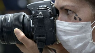 Se incrementa la violencia contra las periodistas en América