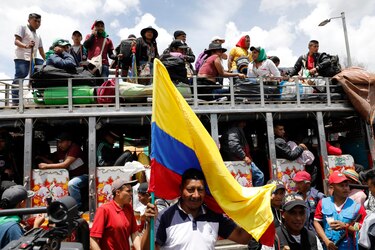Manifestaciones de apoyo al Gobierno de Petro paralizan el centro de Bogotá