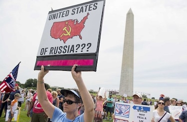 Marchas anti Trump se extienden por todo el planeta