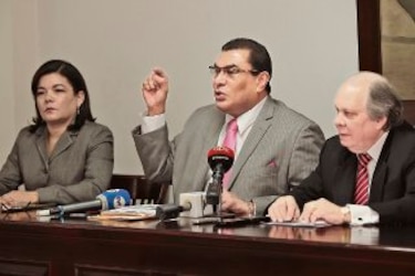 Instan a derogar indultos dados por Martinelli