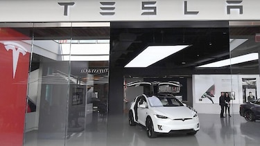 Tesla dará marcha atrás en su plan de cerrar tiendas físicas