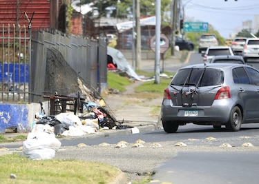Residentes de San Miguelito denuncian retrasos en recolección de basura pese a intervención de la AAUD
