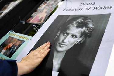 Diana de Gales, su sombra sigue siendo demasiado larga