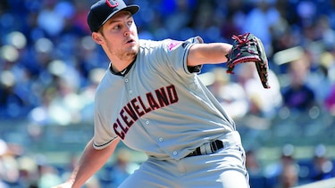 Bauer guía a Indios en triunfo sobre los Yankess