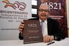 1821. La lámpara y el machete
