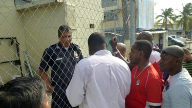 Arrestan a 16 trabajadores de la ACP durante protesta en Colón