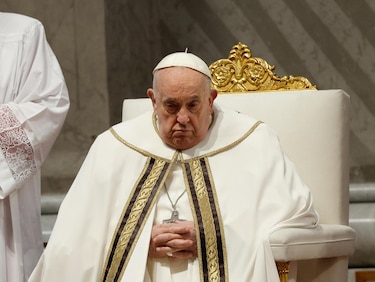 El papa Francisco renunció al vía crucis del Coliseo para cuidar de su salud