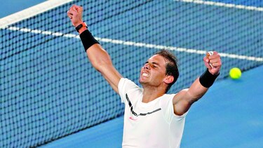 Rafa Nadal vence a Monfils en Australia