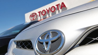 Japón en alerta ante amenazas de nuevos impuestos a carros