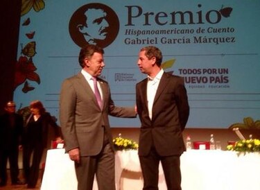 El argentino Guillermo Martínez gana premio de cuento Gabriel García Márquez