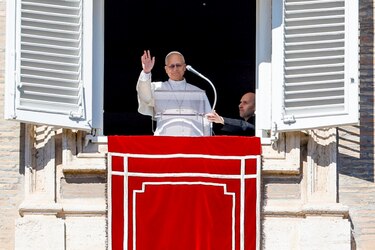 El papa León XIV urge a ‘detener la espiral de violencia’ en Oriente Medio  antes de que sea irreparable