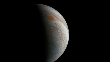 Sonda de la NASA escudriña con éxito la Gran Mancha Roja de Júpiter