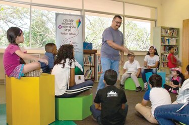 Pequeños narradores en el escenario virtual