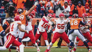 Chiefs y Vikings salen a amarrar sus títulos divisionales