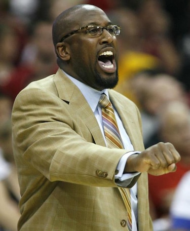 Los Cavaliers despiden por segunda vez a Brown como entrenador