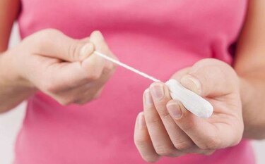Nueva York aprueba entregar toallas sanitarias y tampones gratis a todas las estudiantes de escuelas públicas