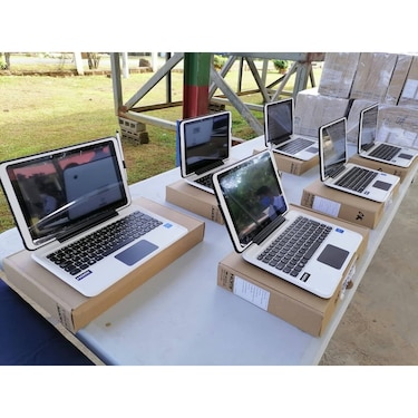 Meduca invertirá $258 millones en laptops, pero mil escuelas siguen sin luz e internet