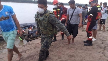 Al menos once muertos y varios desaparecidos tras chocar dos embarcaciones en río de Perú