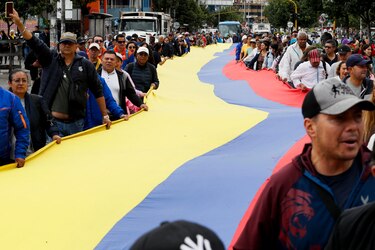 Petro anuncia que Colombia romperá el jueves relaciones diplomáticas con Israel