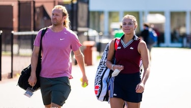 Kontaveit rompe con su entrenador tras alcanzar el N° 2